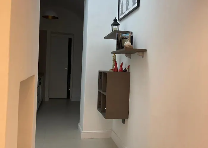 Spinelli House